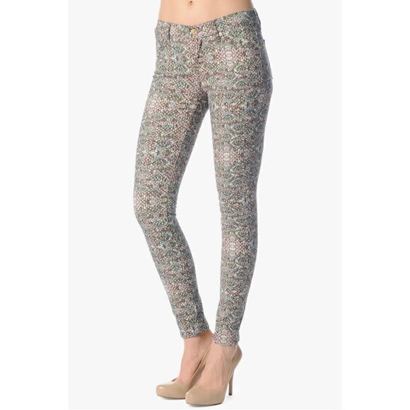 7 For All Mankind Beige Pink Green Snake Print Low-Rise Tapered Ankle Jeans, 29 - Picture 2 of 16